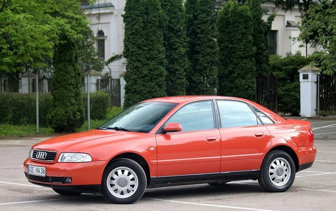 Audi A4 cena 12900 przebieg: 125000, rok produkcji 2000 z Biecz małe 596